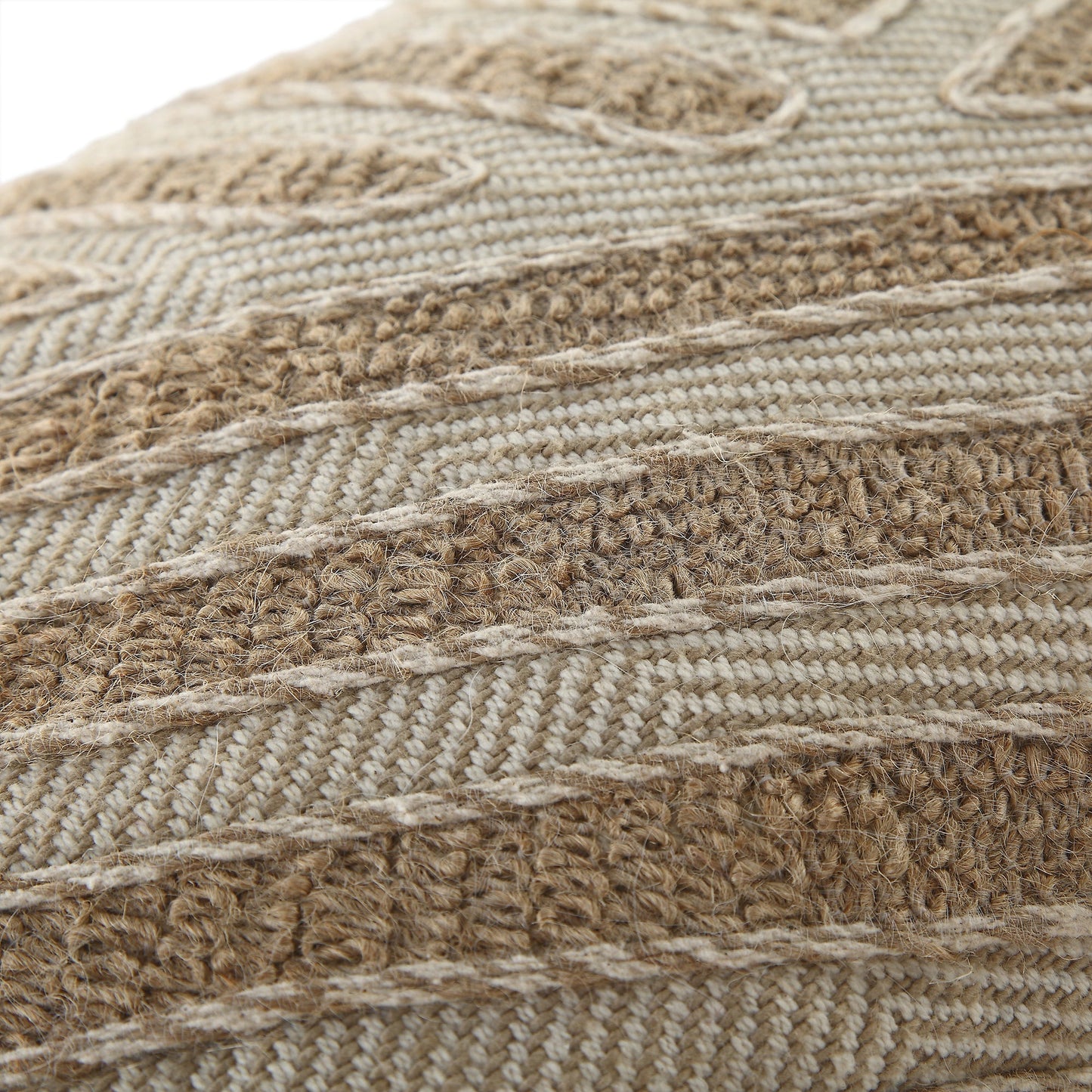 Coussin en jute du Nil de la collection Boho