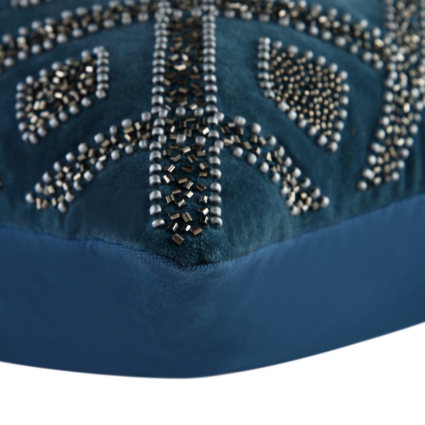 Oreiller en velours de coton bleu sarcelle à perles Ottavia de la collection Luxe