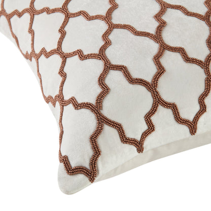 Coussin en treillis perlé à la main de la collection Luxe