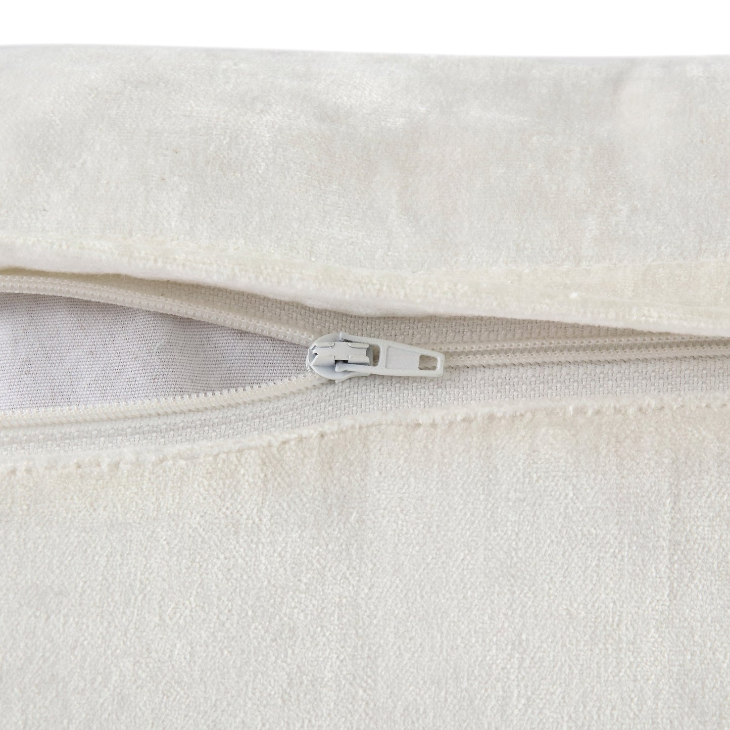 Coussin en treillis perlé à la main de la collection Luxe