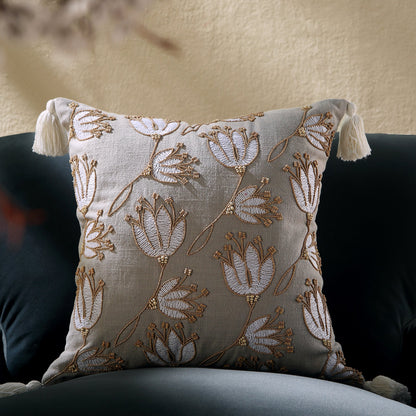 Coussin perlé brodé à la main Vine Collection Wild Lotus