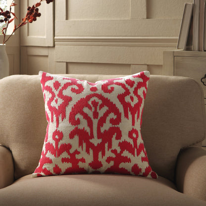 Coussin brodé à la main fuchsia de la collection Ikat