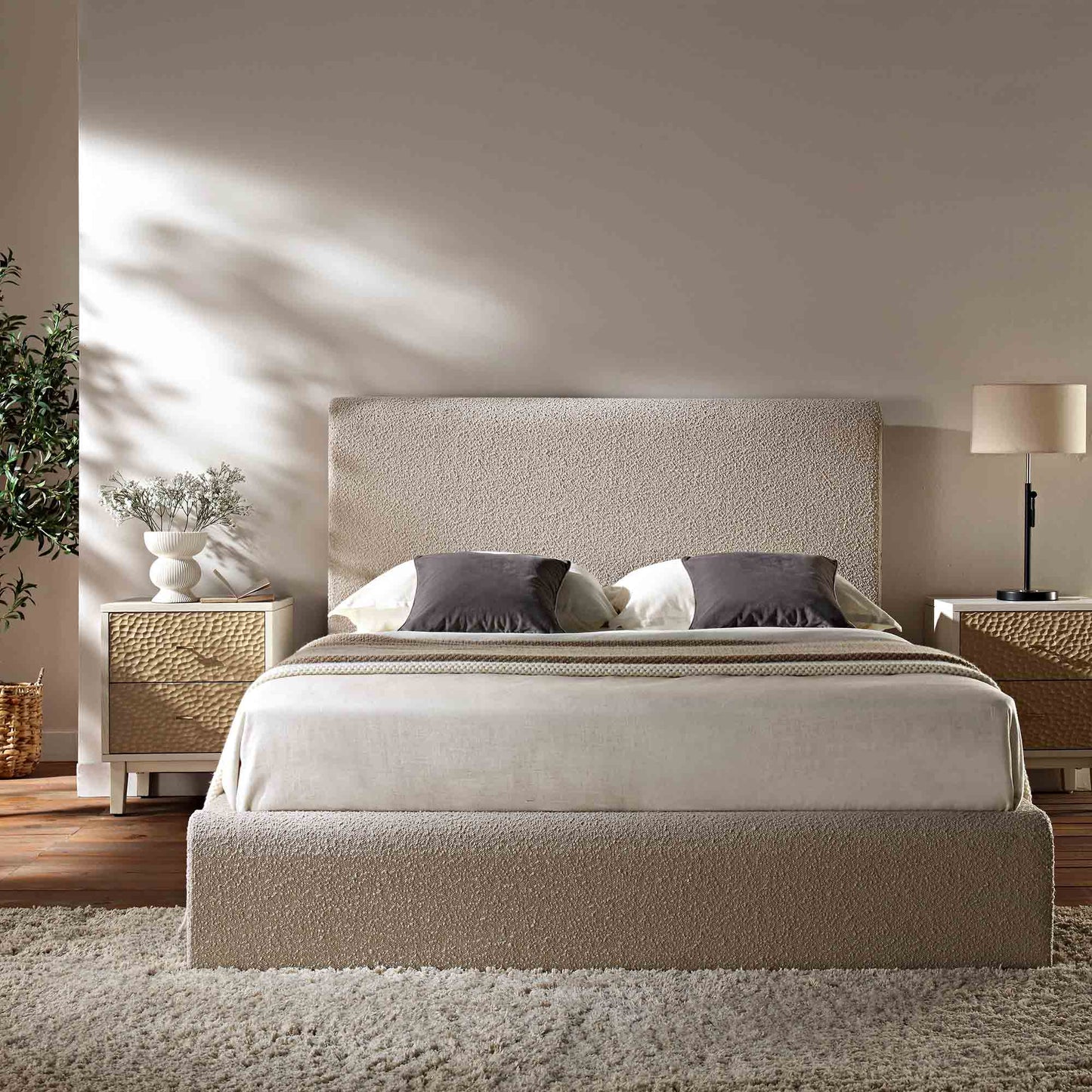 Lit incurvé Hampstead Taupe Boucle