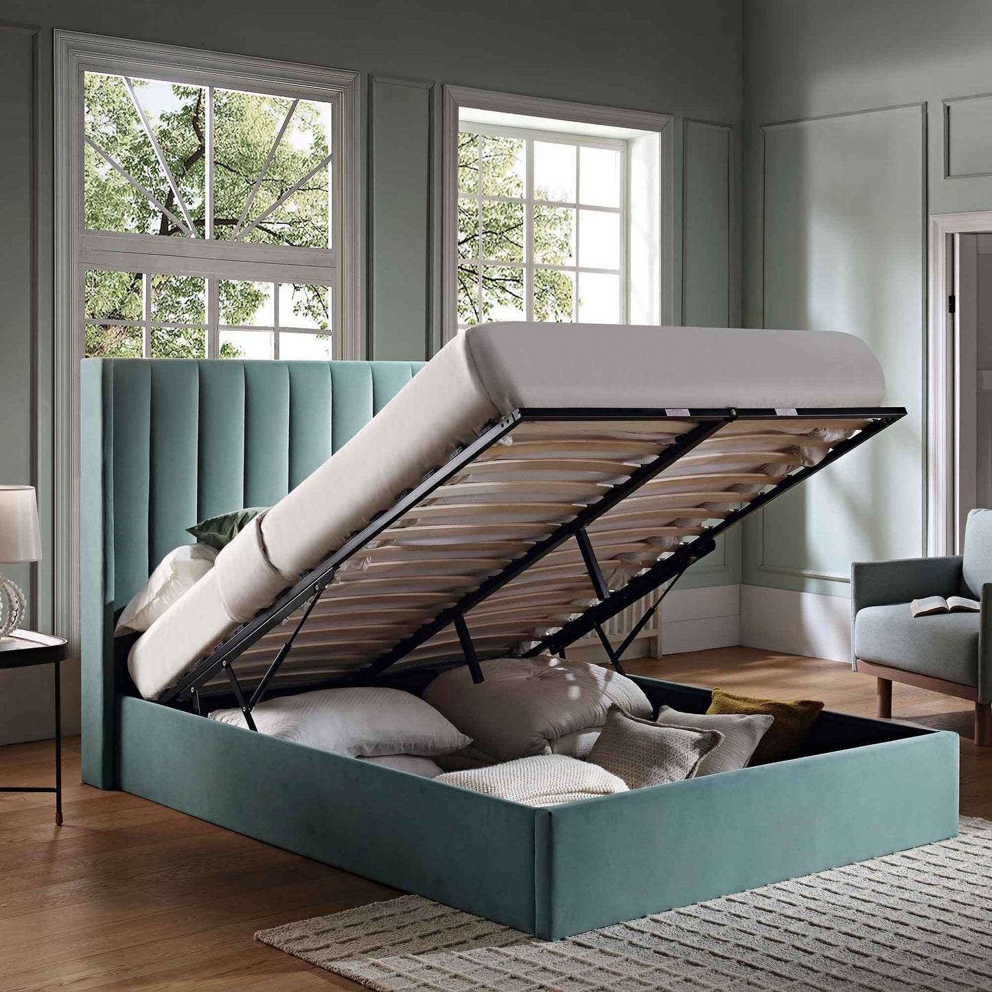 Lit de rangement ottoman en velours bleu écume de mer Wilton
