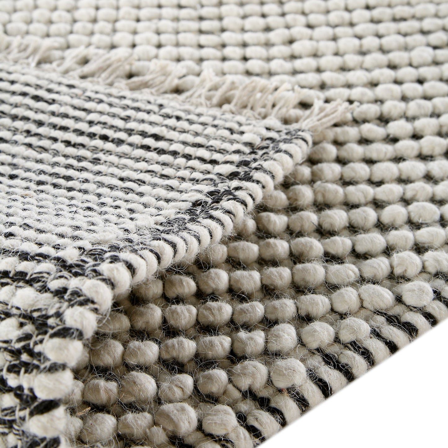 Tapis en laine à pompons diamantés sel et poivre tissé à la main Avanti