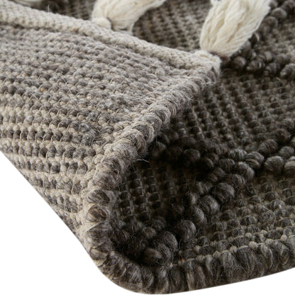 Tapis en laine tissé à la main Avanti gris chaud à pompons et losanges