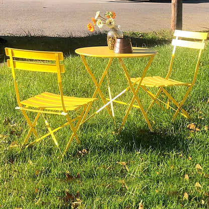 Ensemble bistro pliable en métal 3 pièces, résistant aux intempéries, idéal pour l'intérieur et l'extérieur, avec terrasse, jardin ou cour.