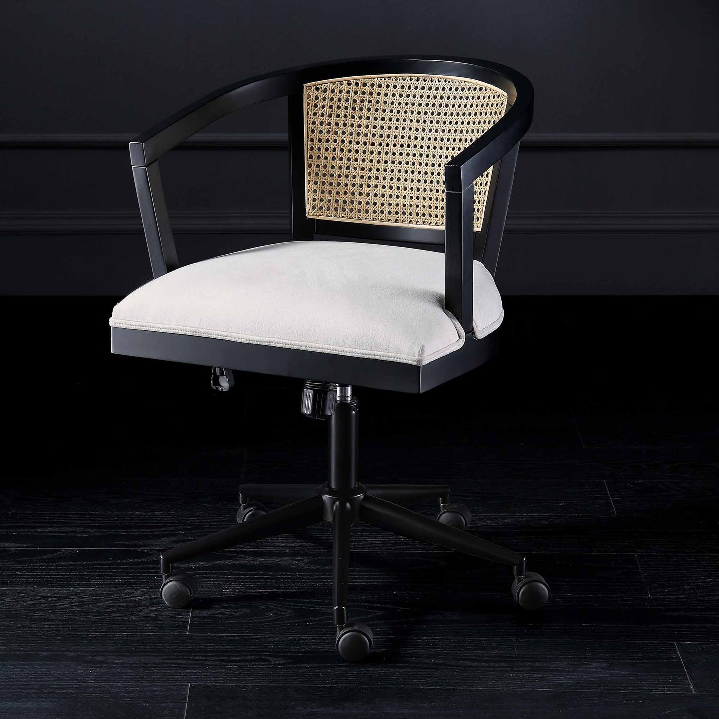 Chaise de bureau pivotante en rotin naturel Lucia