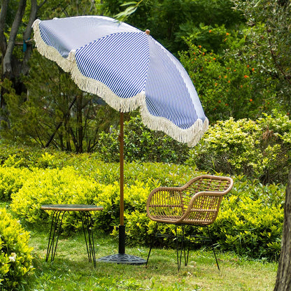 Parasol à franges inclinable à rayures bleues et blanches Gabriel