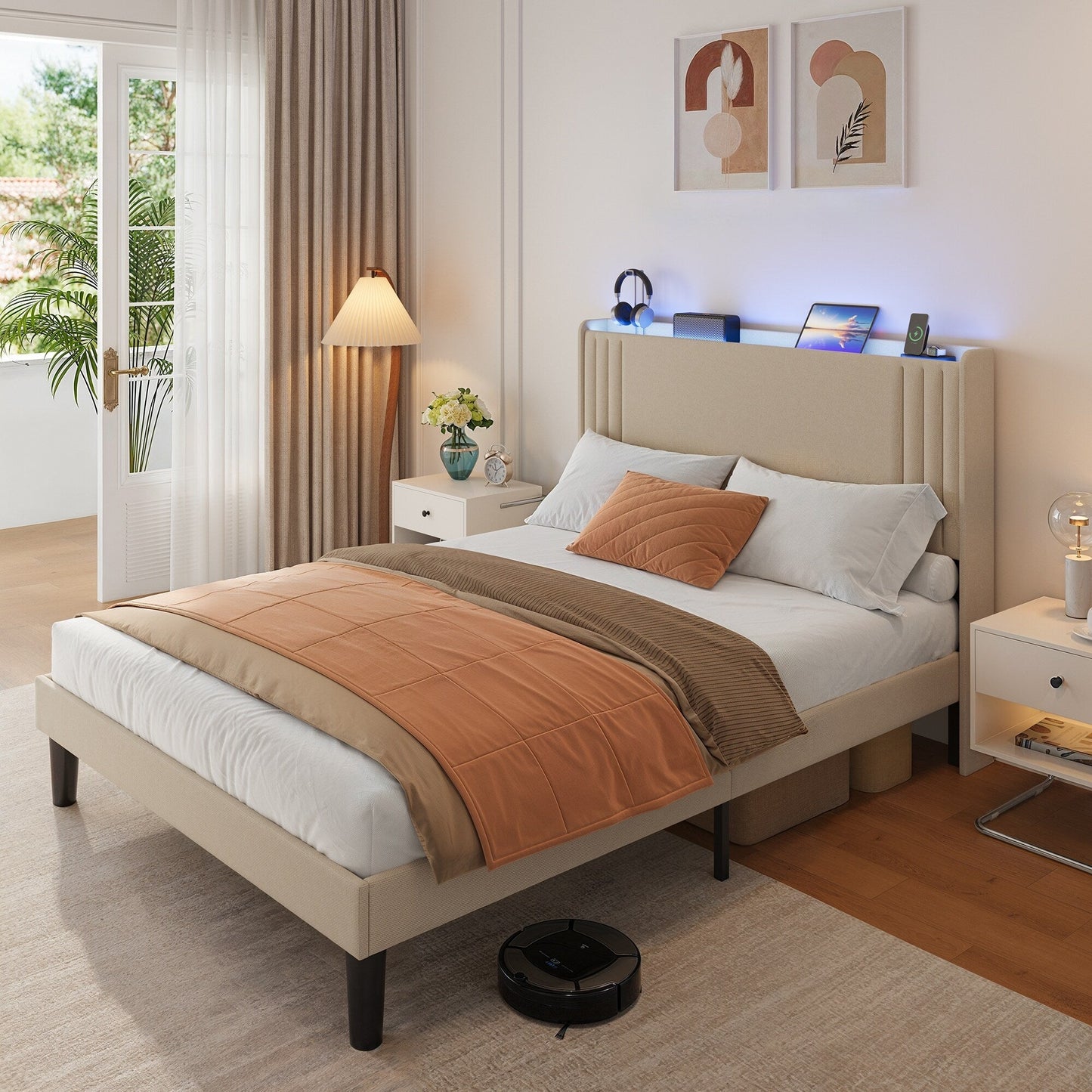 Lit Queen/Full à tête de lit capitonnée à canaux verticaux et dossier à oreilles