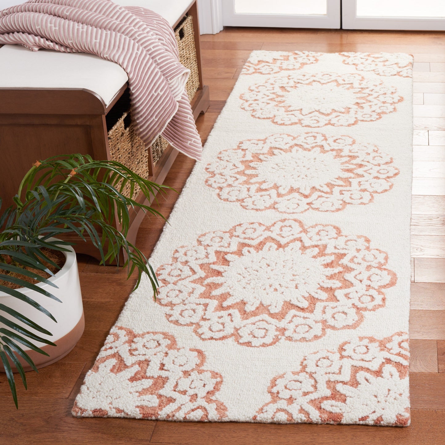 Tapis en laine SAFAVIEH Blossom Oriella fait main, motif floral moderne