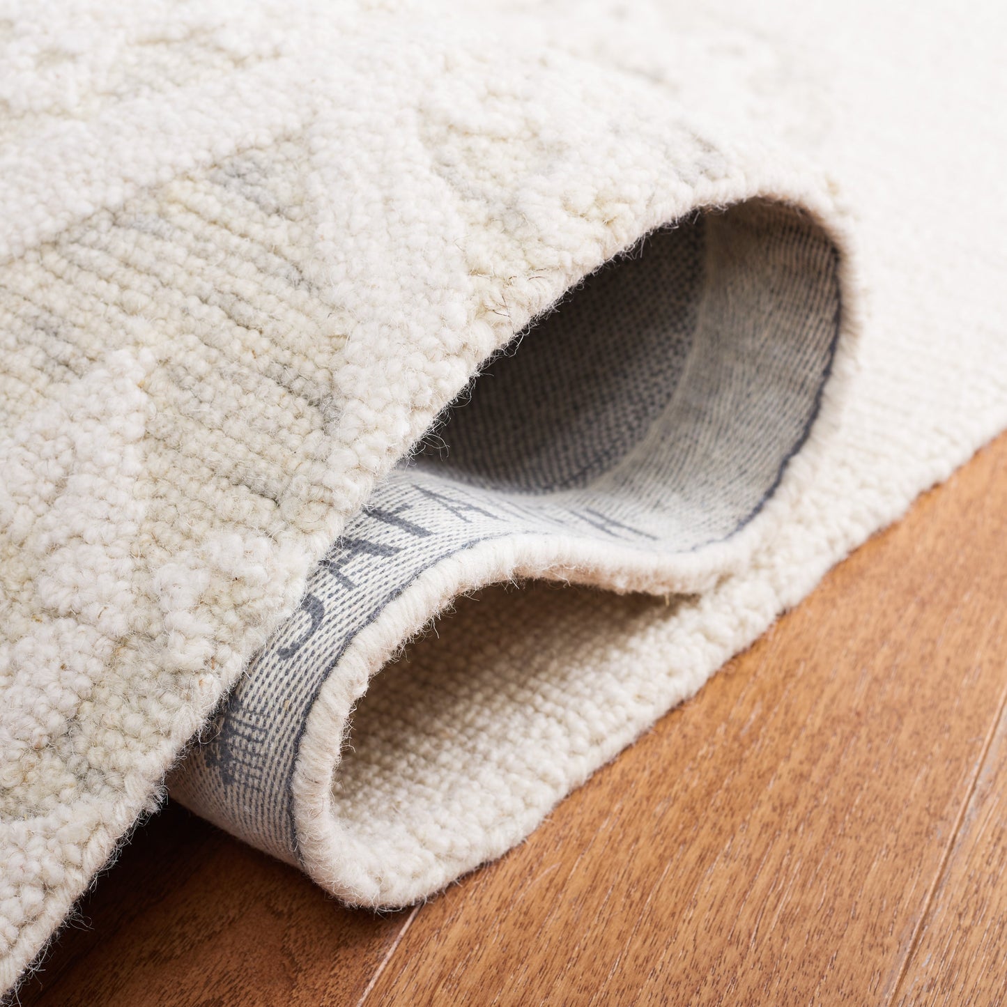 Tapis en laine SAFAVIEH Blossom Oriella fait main, motif floral moderne