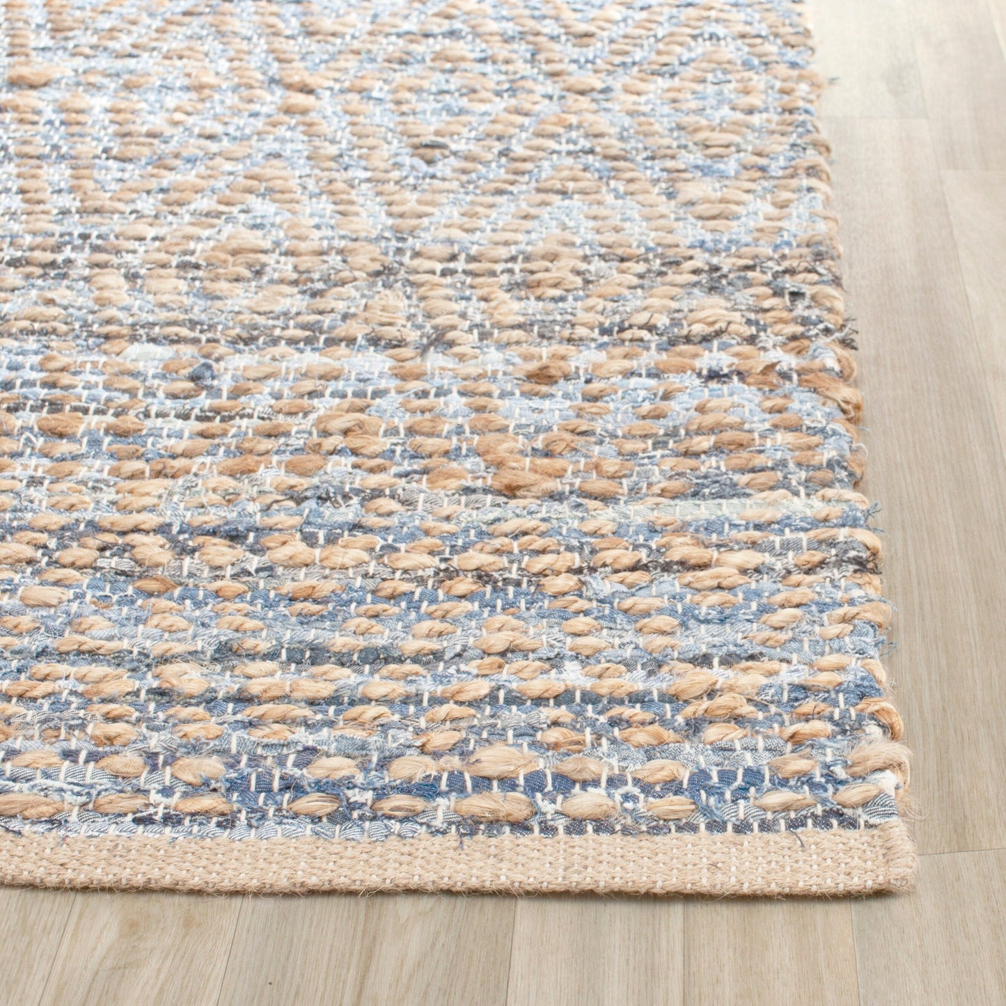 Tapis côtier en jute SAFAVIEH fait main, style Cape Cod Irenea