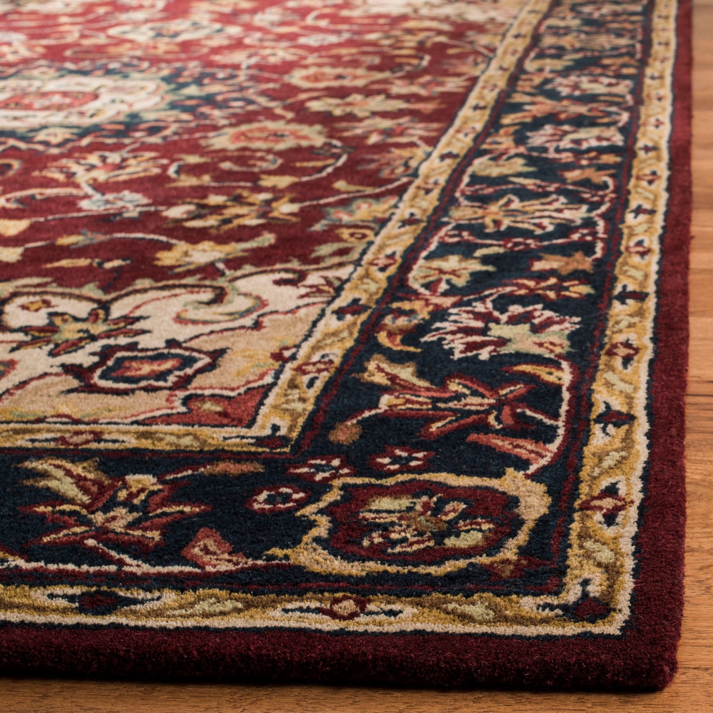 Tapis oriental traditionnel Gordana classique SAFAVIEH fait main en laine