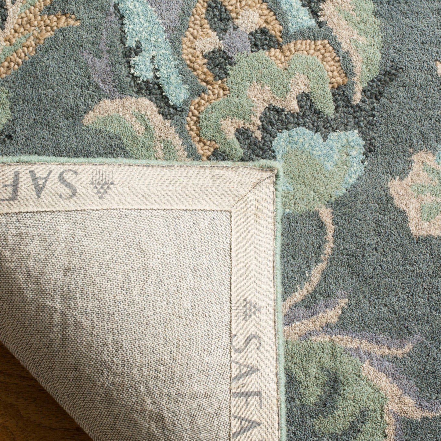 Tapis en laine à motif floral champêtre SAFAVIEH fait main Jardin Aase