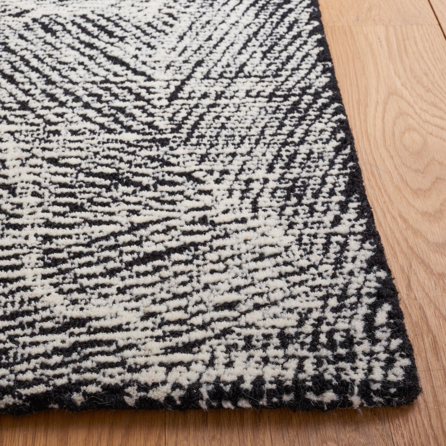 Tapis en laine SAFAVIEH Metro Rozsika fait main, style campagne française