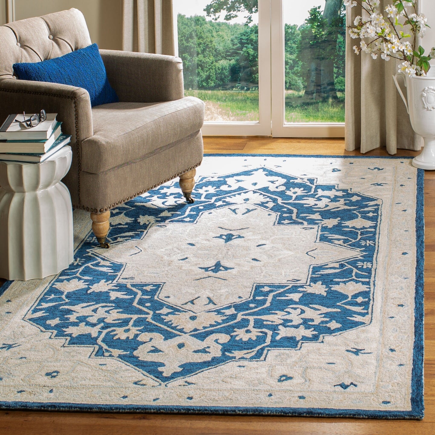 Tapis SAFAVIEH en laine Selveta micro-bouclée faite à la main