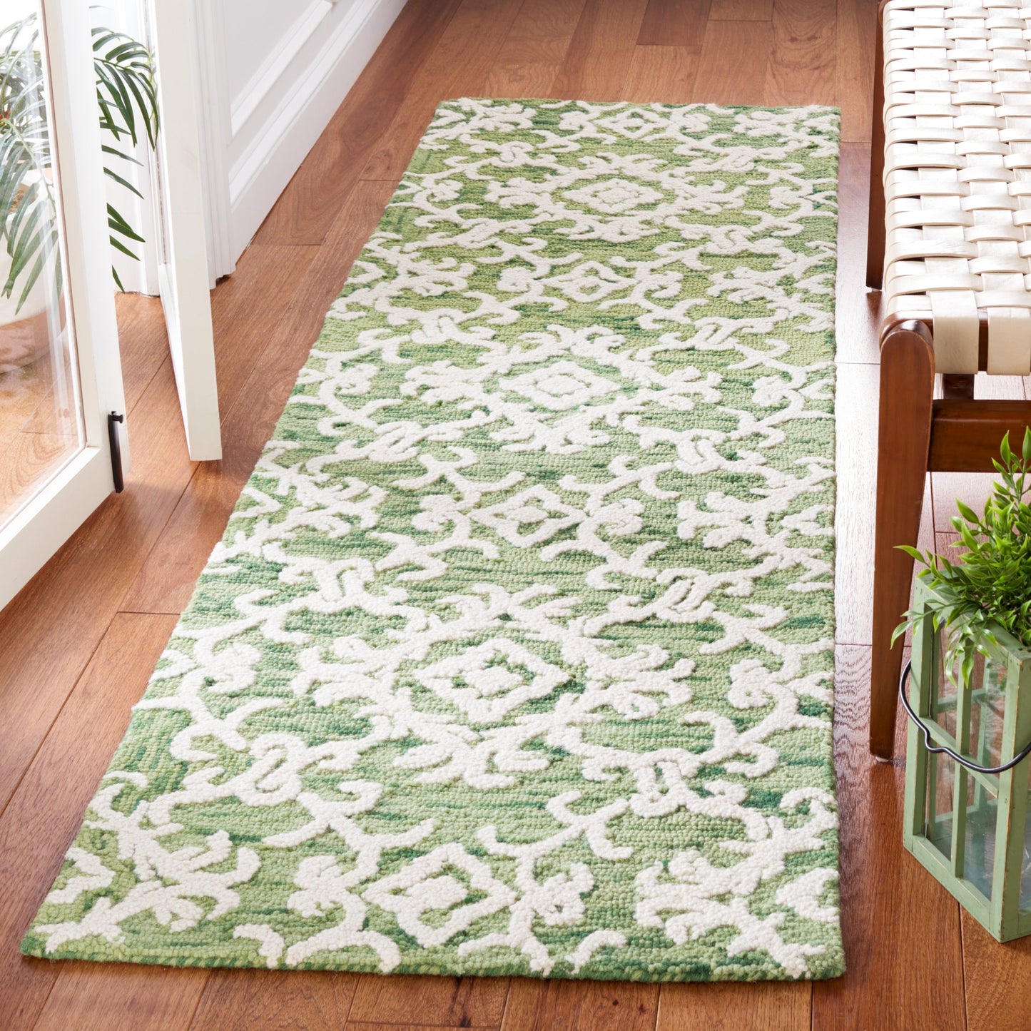 SAFAVIEH, Tapis en laine moderne à motif floral Blossom Vesela, fait main