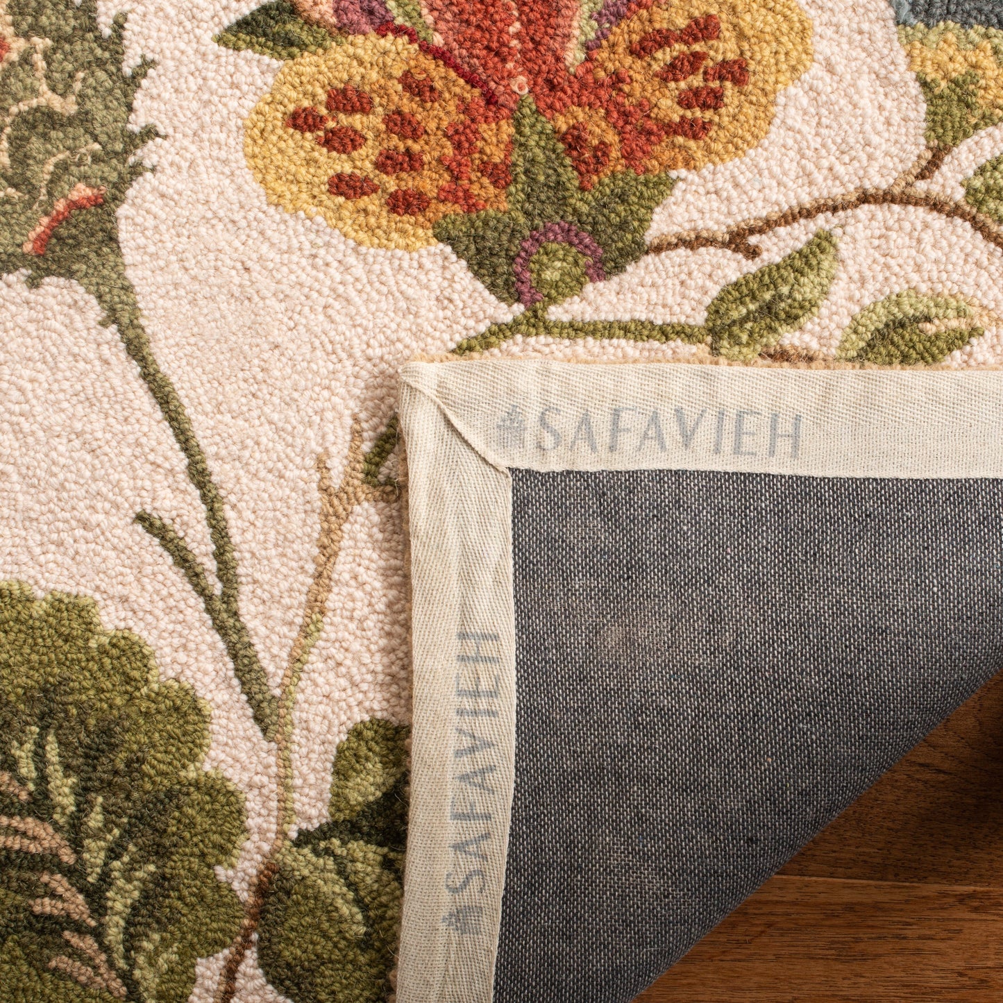 SAFAVIEH, Tapis en laine fait main Chelsea Jurendine style campagne française à motifs floraux