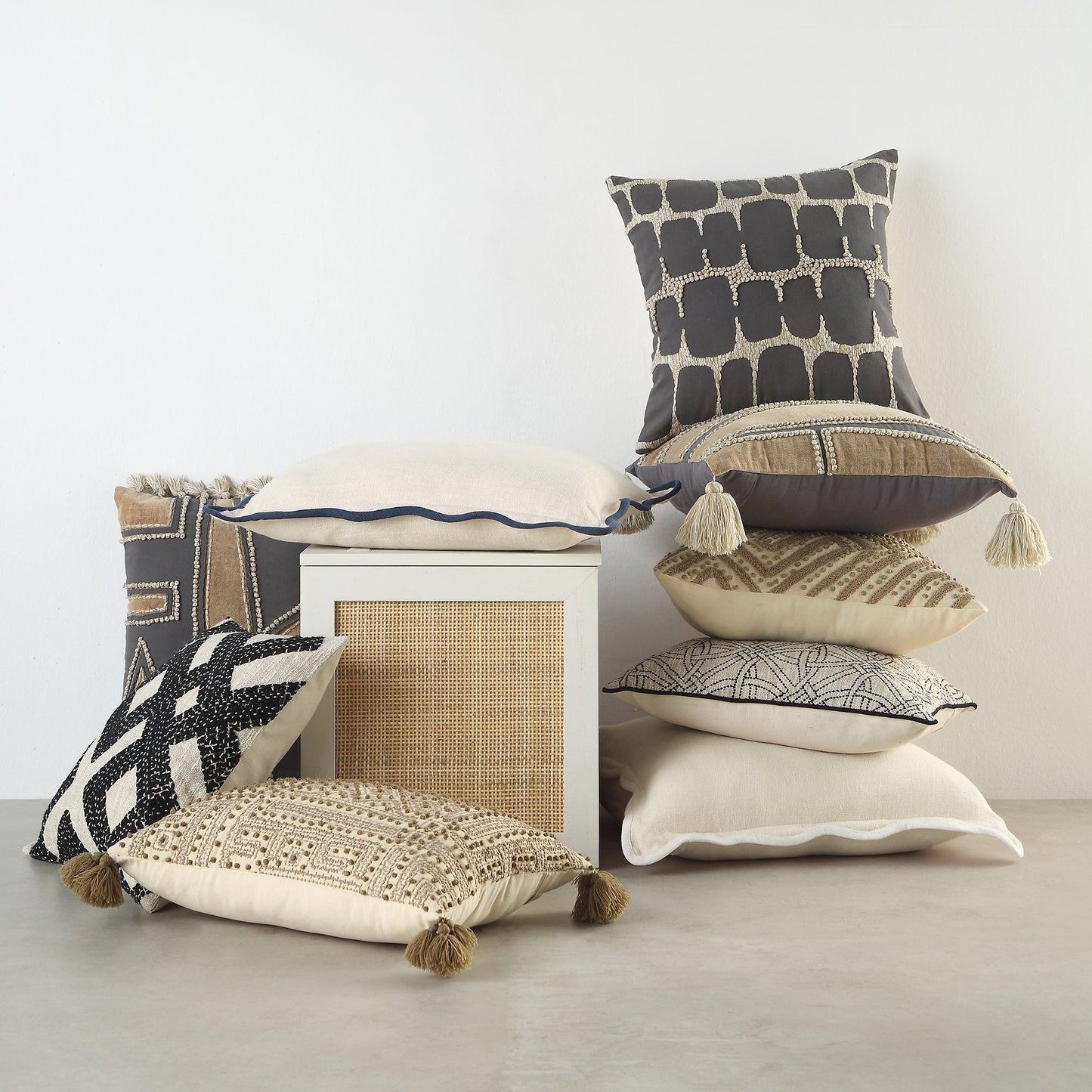 Coussin à nœud français de la collection Wylder