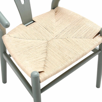 Chaise de salle à manger Hansel en bois tressé naturel, structure vert sauge