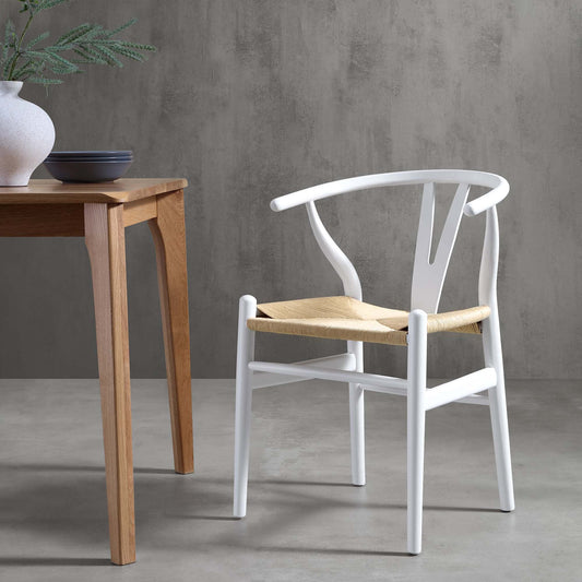 Chaise de salle à manger Hansel en bois tressé naturel, structure blanche