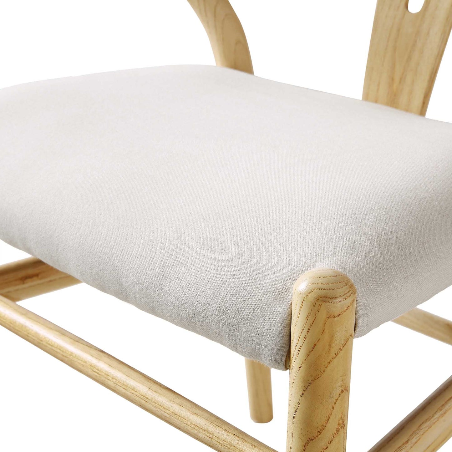 Chaise de salle à manger rembourrée Hansel Wishbone, tissu beige et cadre naturel