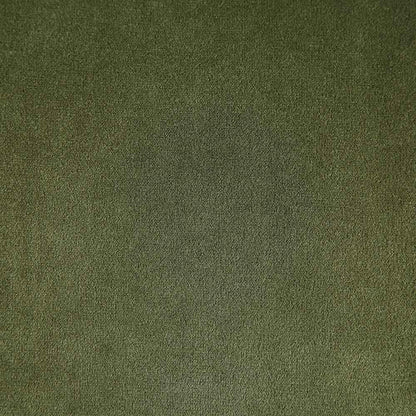 Chaise de salle à manger rembourrée Hansel Wishbone, velours vert mousse et cadre en noyer clair