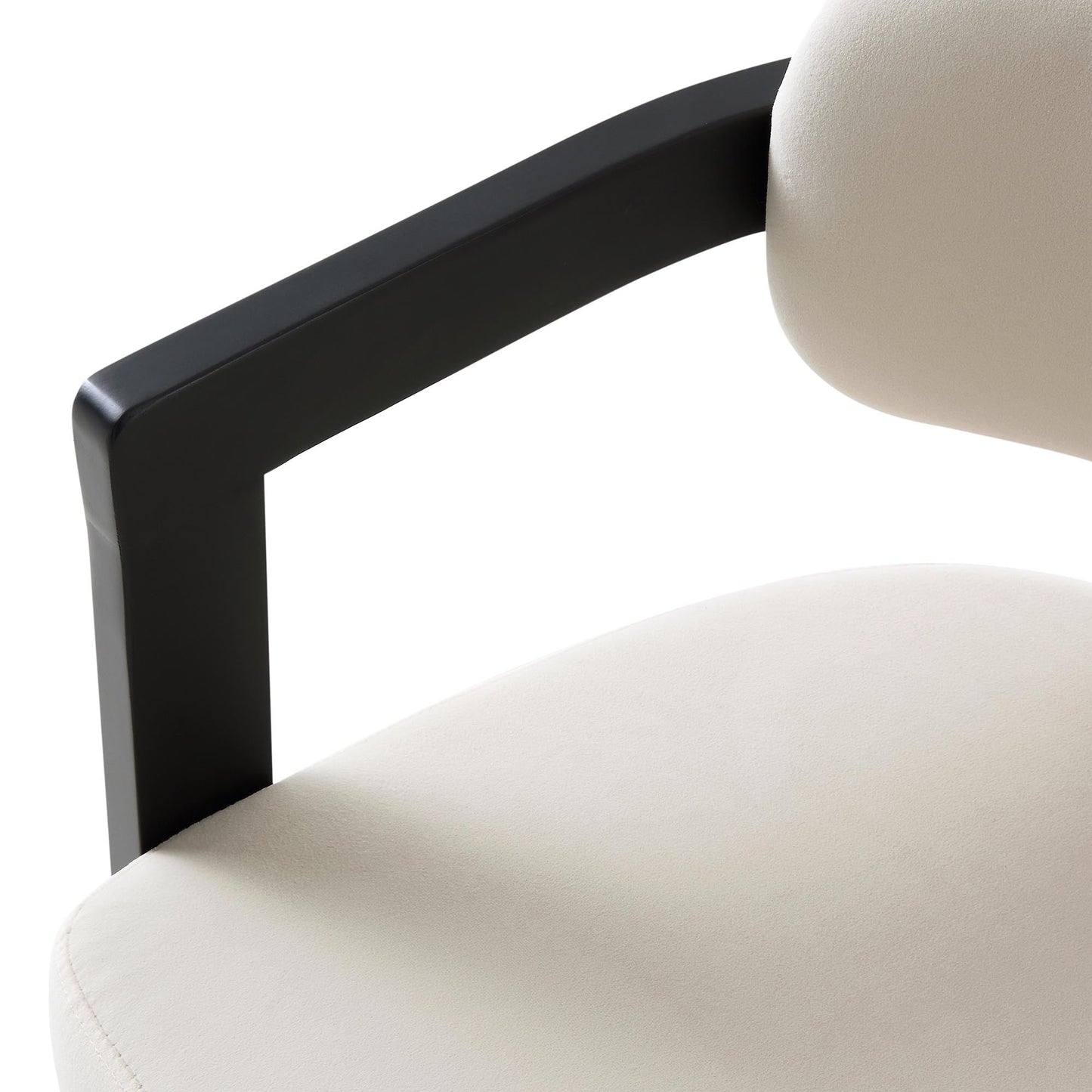 Chaise Stanford incurvée en velours champagne avec cadre en bois noir
