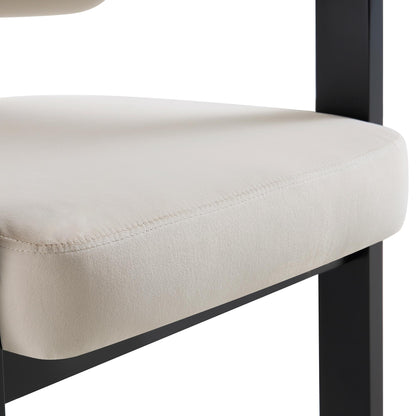Chaise Stanford incurvée en velours champagne avec cadre en bois noir