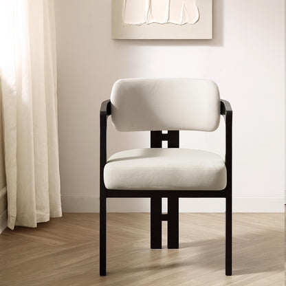 Chaise Stanford incurvée en velours champagne avec cadre en bois noir