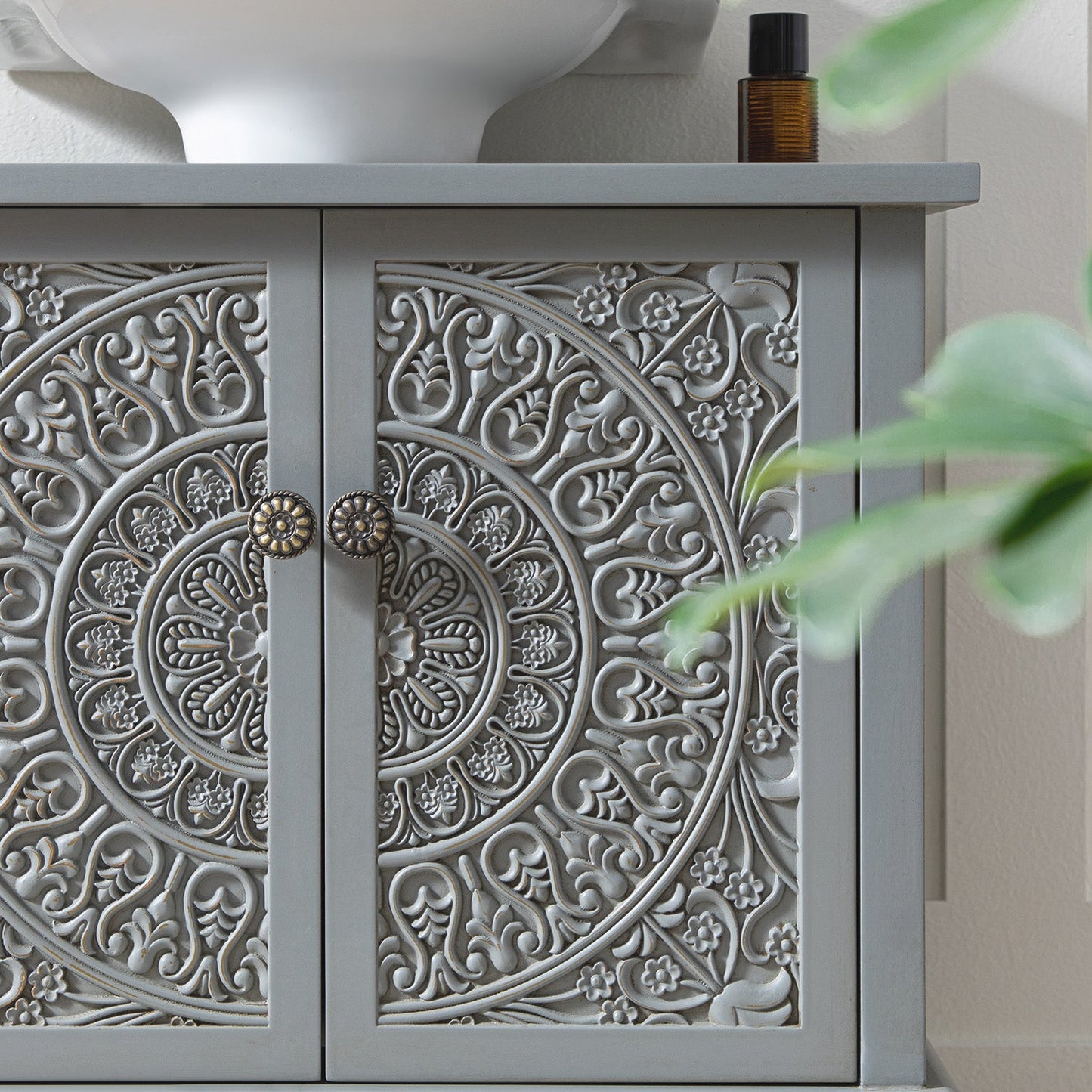 Meuble-lavabo de salle de bain sculpté Chantilly gris moyen