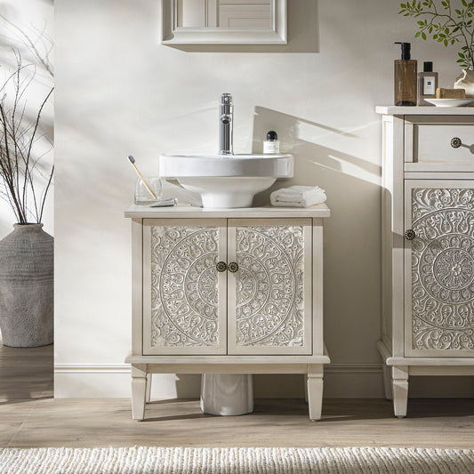 Meuble-lavabo de salle de bain sculpté blanchi à la chaux Chantilly