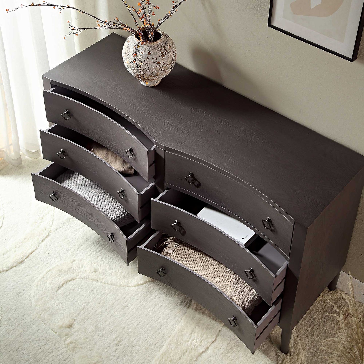Commode double concave à six tiroirs Thalia, chêne argenté