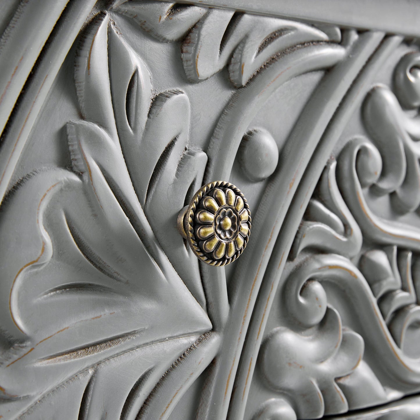 Commode large à 6 tiroirs sculptée Chantilly gris moyen