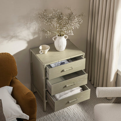 Table de chevet 3 tiroirs Elstowe en imitation bambou, vert sauge