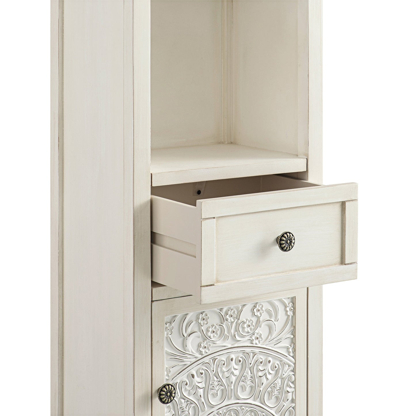 Armoire de rangement haute de salle de bain sculptée blanchie à la chaux Chantilly